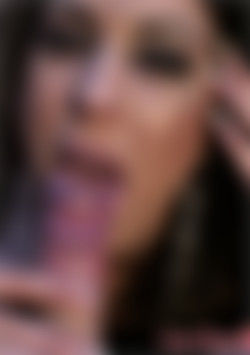 Getyourkneesdirty: Ava Alvares back cover